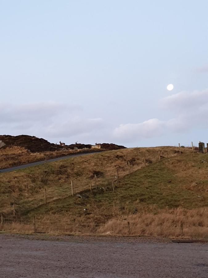ホテル The Loch Erisort Balallan エクステリア 写真