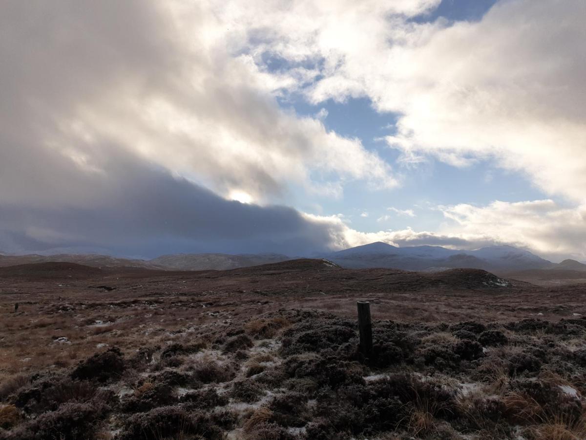 ホテル The Loch Erisort Balallan エクステリア 写真